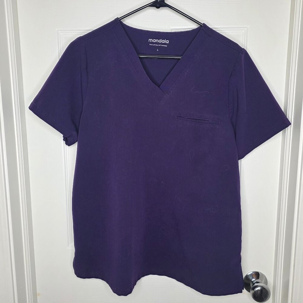 Mandala Purple V-Neck Scrub Top Women's Large